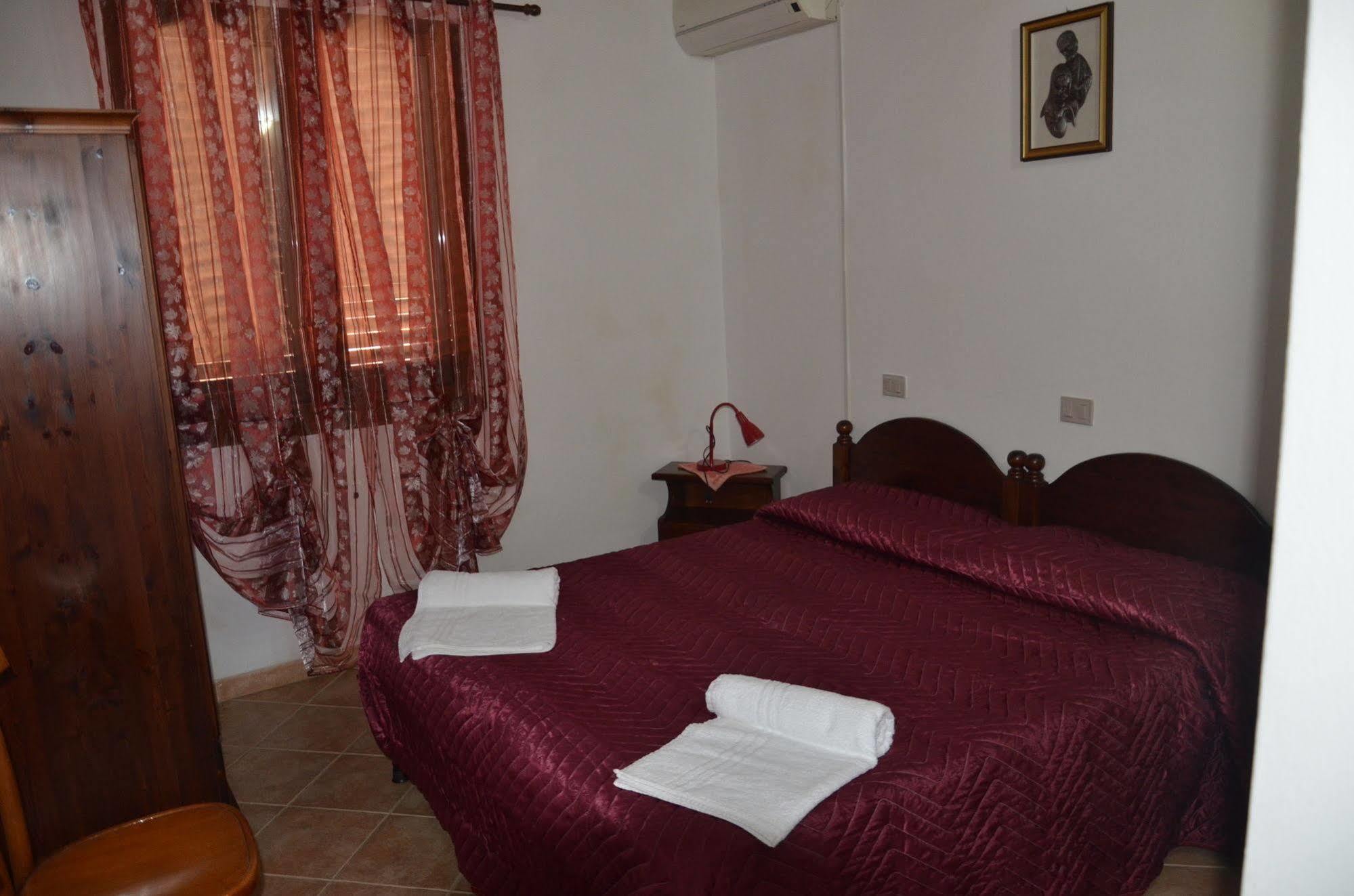 L'Aquila Villa Arbus Luaran gambar