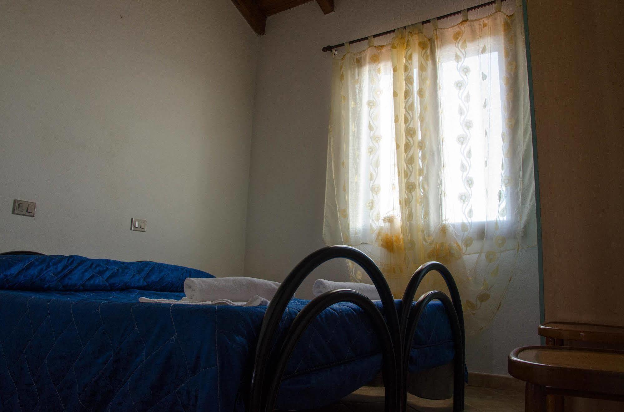 L'Aquila Villa Arbus Luaran gambar